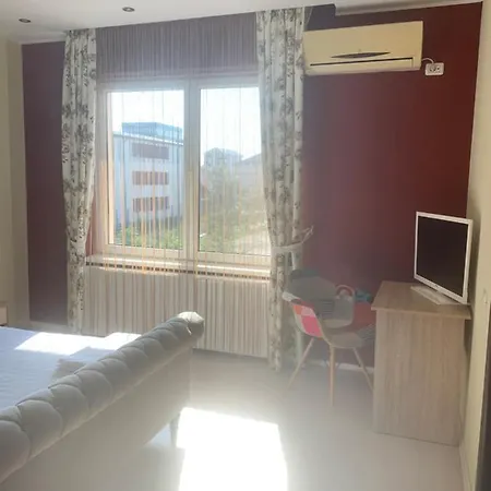 펜션 Vila Mamaia Nord Special House For Special Guests Năvodari